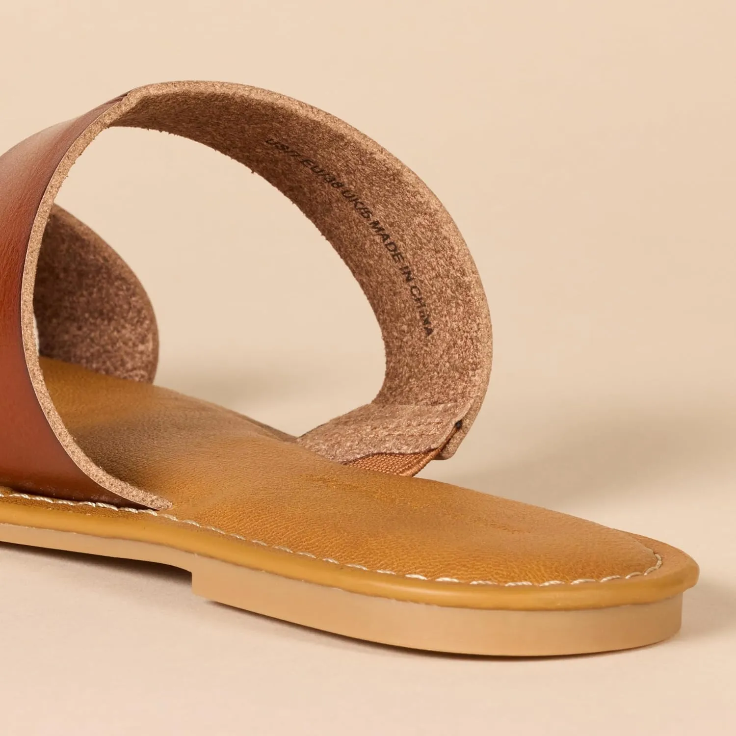 Amazon Essentials Women's Two Band Slip On Open Toe Sandal