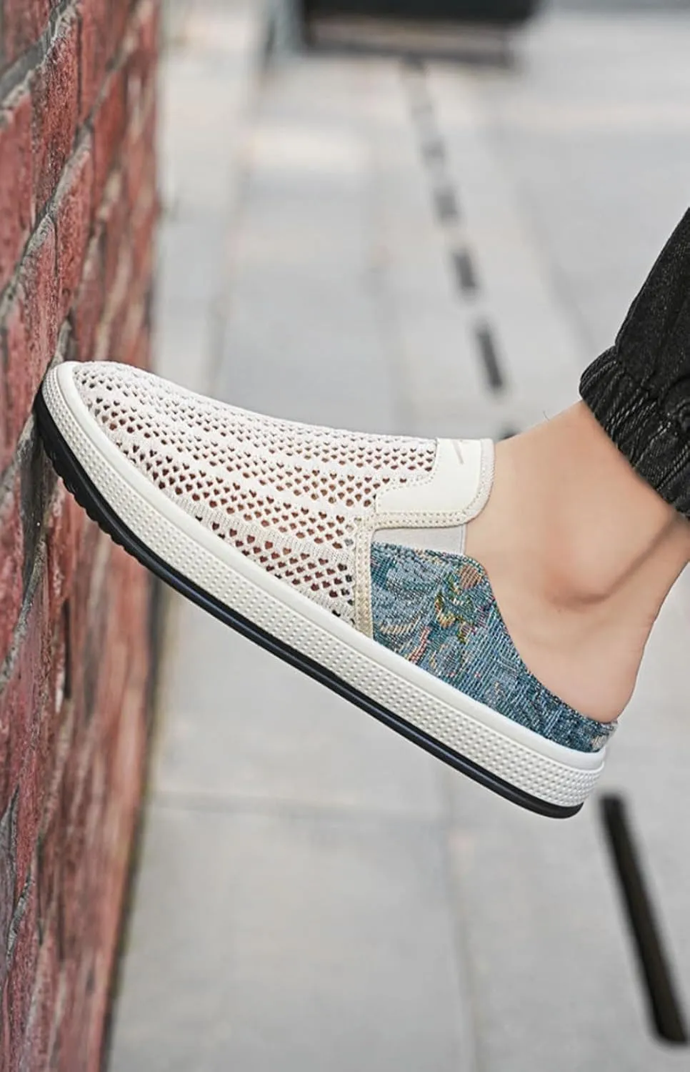 Backless Tennis Shoes for Men Wide Mule Sneakers Slip on House Slippers Platform Open Back Sneakers Casual Sports Shoes Lightweight Breathable Hollow Mesh Comfort Walking Slides Summer Travel Driving