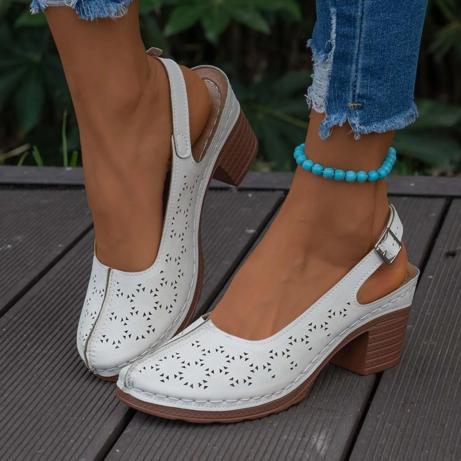 Block Heel Sandals For Women Closed Toe Hollow Out Vamp Ankle Strap Buckle Round Toe Sandals Low Block Chunky Heels Sandal Comfortable Soft Bottom Fashion Sandal Elegant Wedding Going Out Shoes
