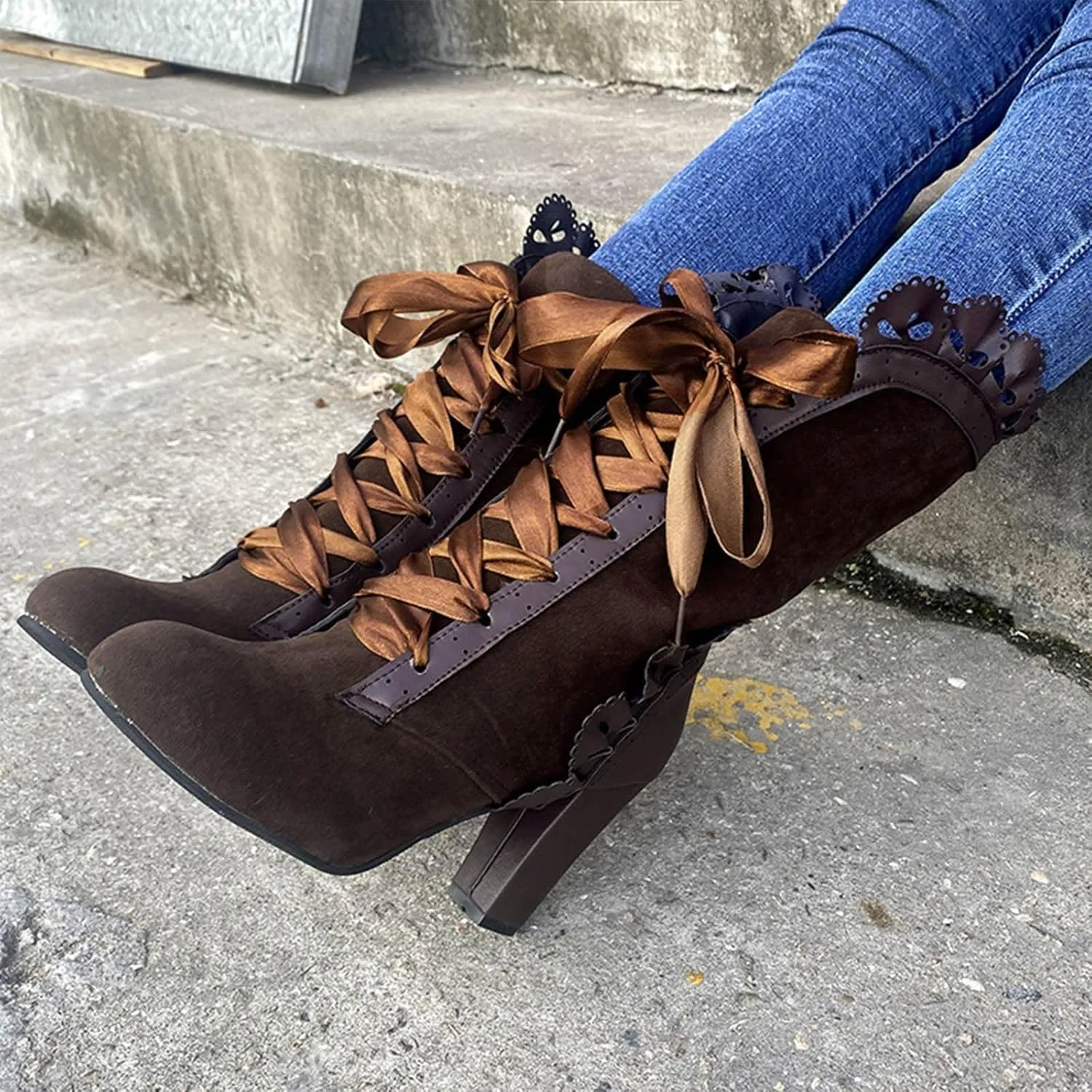 Boots for Women Victorian Casual Lace Up Renaissance Boots Mid Heels Vintage Boots Retro Halloween Cosplay Witch Shoes