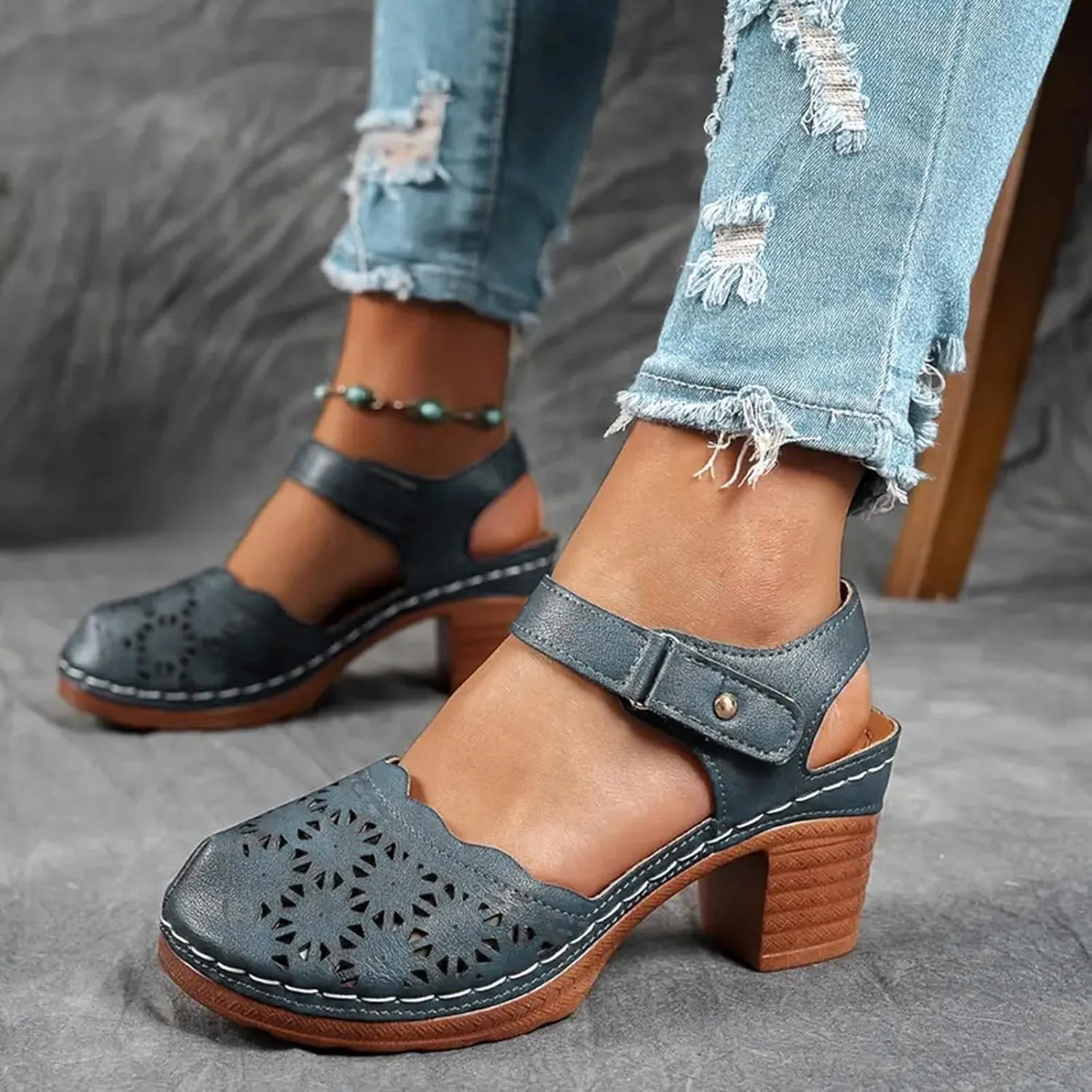 Chunky Heels for Women, Womens Closed Toe Sandals Dressy Comfortable Orthopedic Platform Wedges High Block Heels Ankle Strap Flower Sandals Dress Summer Shoes
