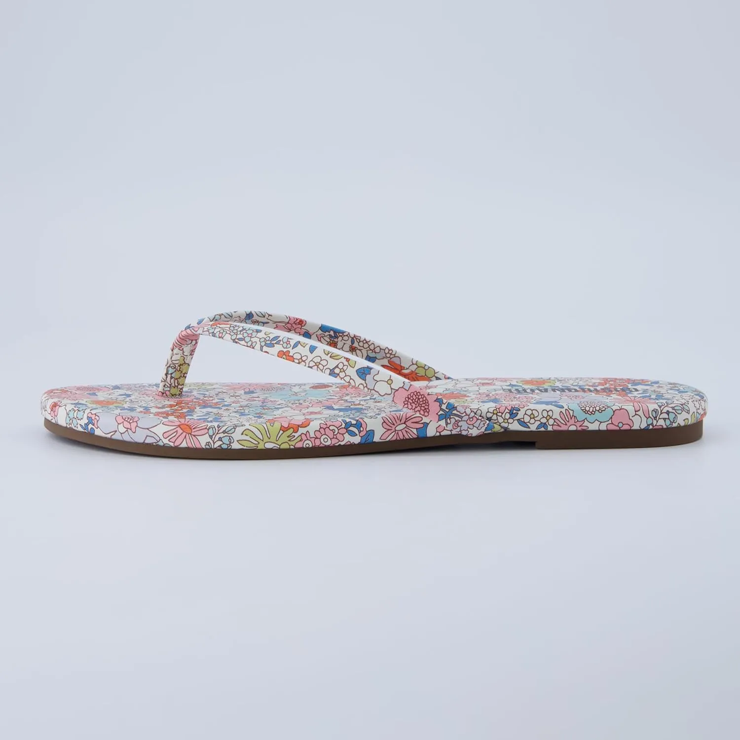 CUSHIONAIRE Cruise Women’s Minimalist Flip Flops – Ultra-Lightweight Summer Sandals with Non-Slip Sole