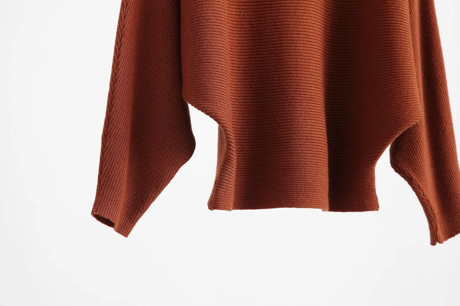 EDSTAR Women Dolman Batwing Sleeves Knitted Sweaters Winter Boat Neck Pullovers Tops