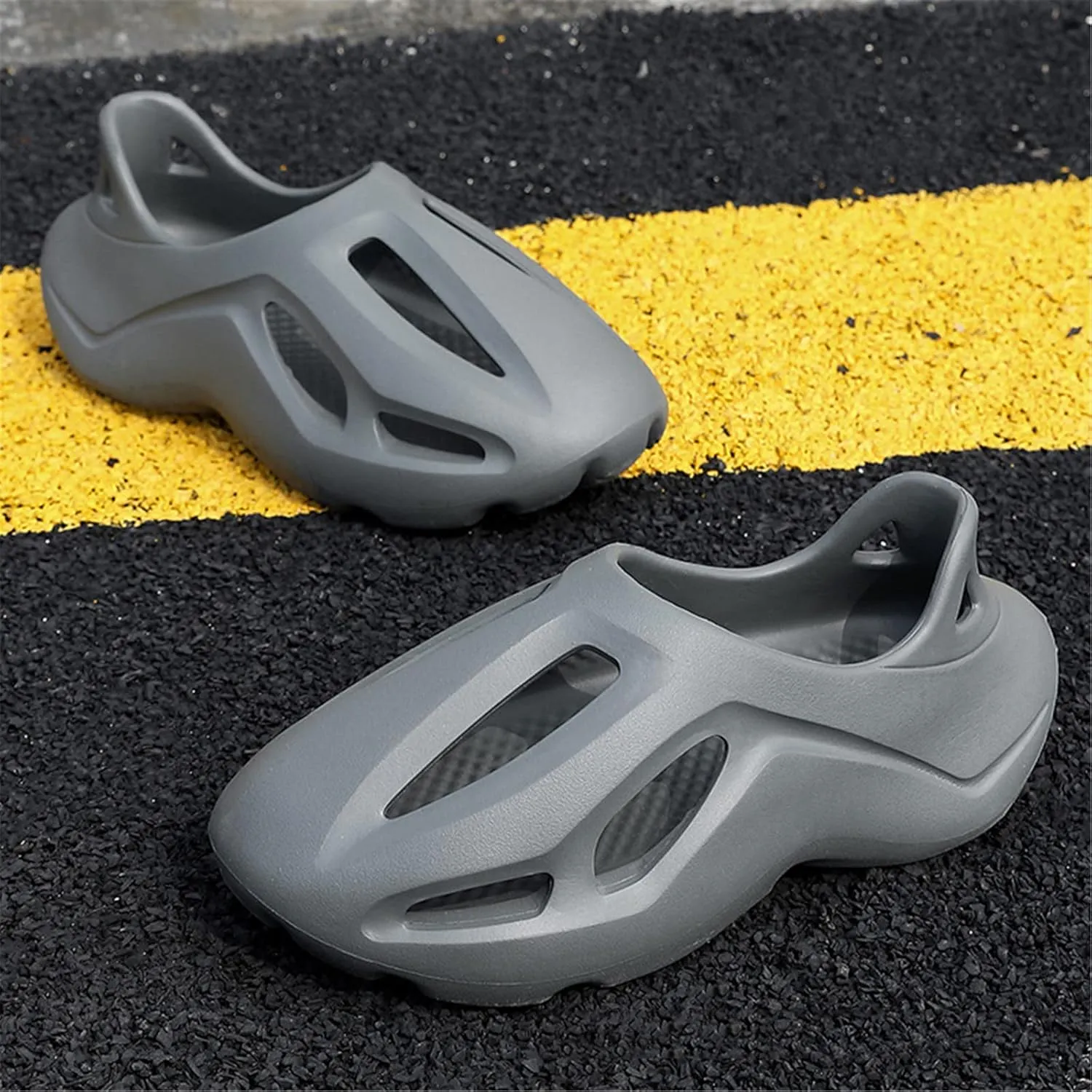 Fashion Trend foam runners for kids sneakers boys cloud slides pillow running shoes girls sandals Big kids outdoor indoor slippers Little Kids
