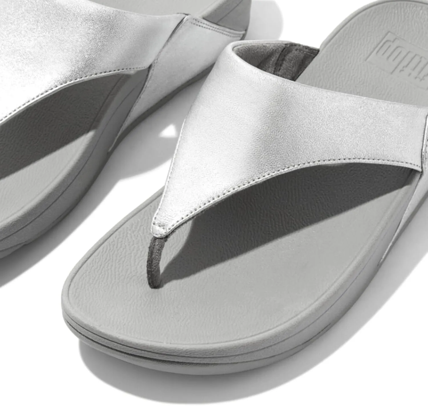 FitFlop Women's Lulu Leather Toe-Post Thong Sandals