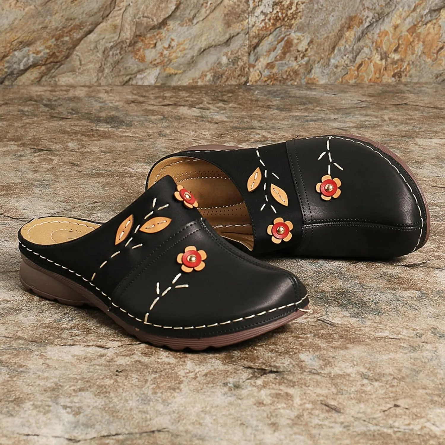 Flowers Clogs Shoes for Women Summer Leather Comfortable Slippers Casual Slip on Wide Fit Mules Lightweight Closed Toe Open Back Loafers with Arch Support