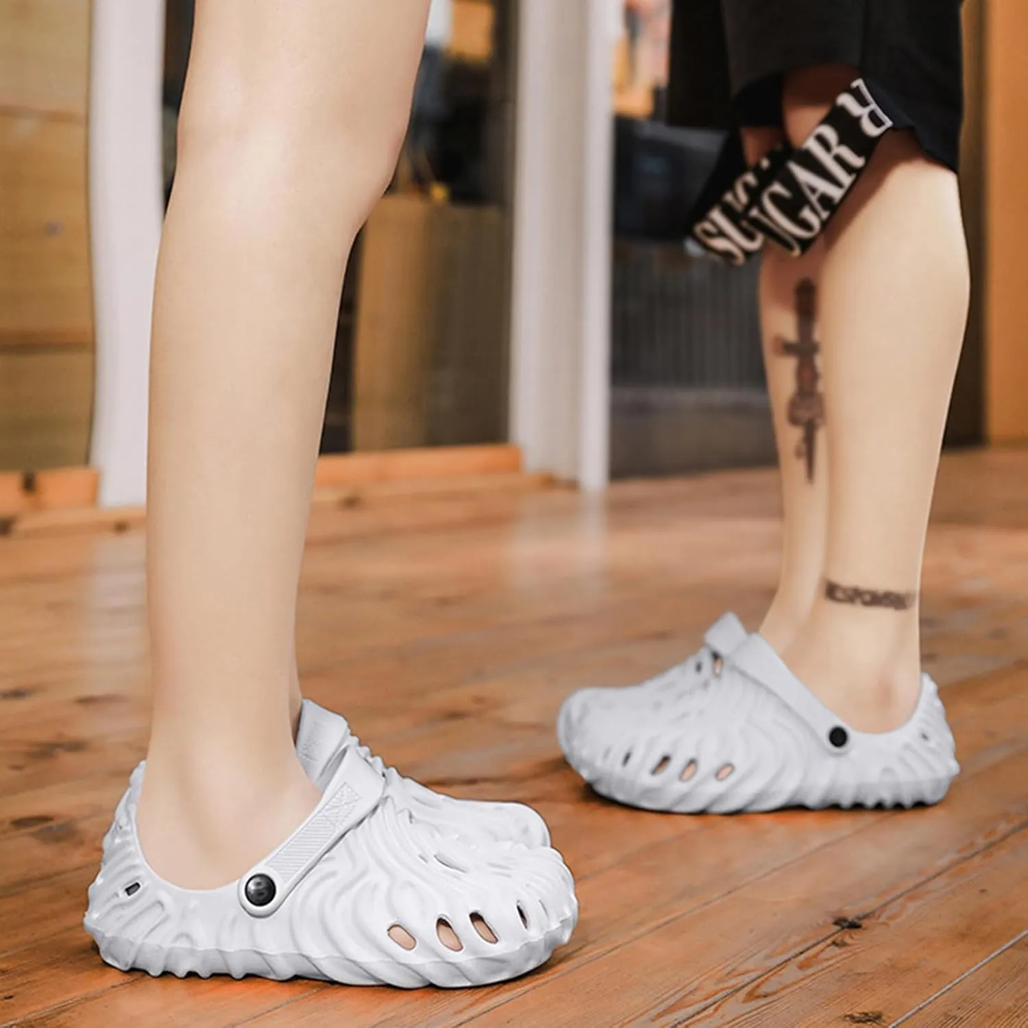 Foam Treadmill Sneakers Cloud Slippers Women's Foam Couple Men's Foam Pillow Casual Shoes Anti-slip Outdoor Beach Slippers Summer