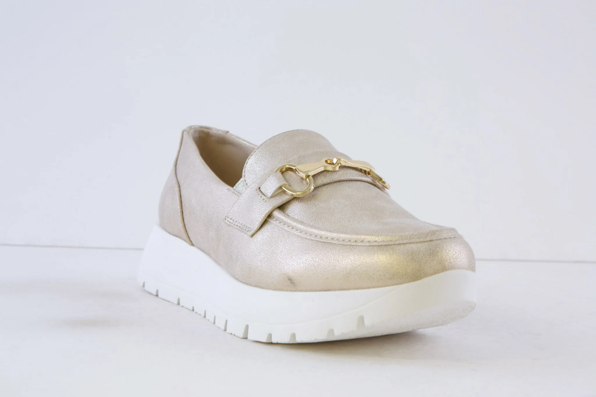 HEAVENLY FEET - FOXY SHIMMER LOW WEDGE SLIP-ON SHOE - GOLD