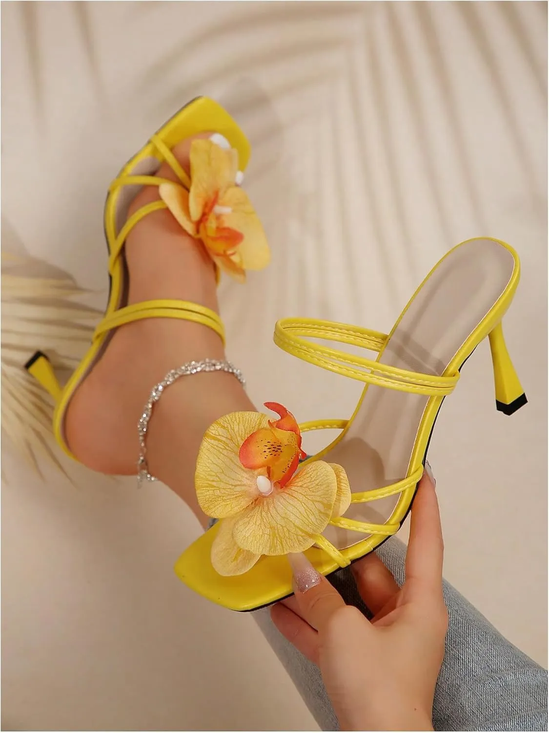 MakeMeChic Women's Open Toe Floral Kitten Heels Flower Summer Beach Sandals