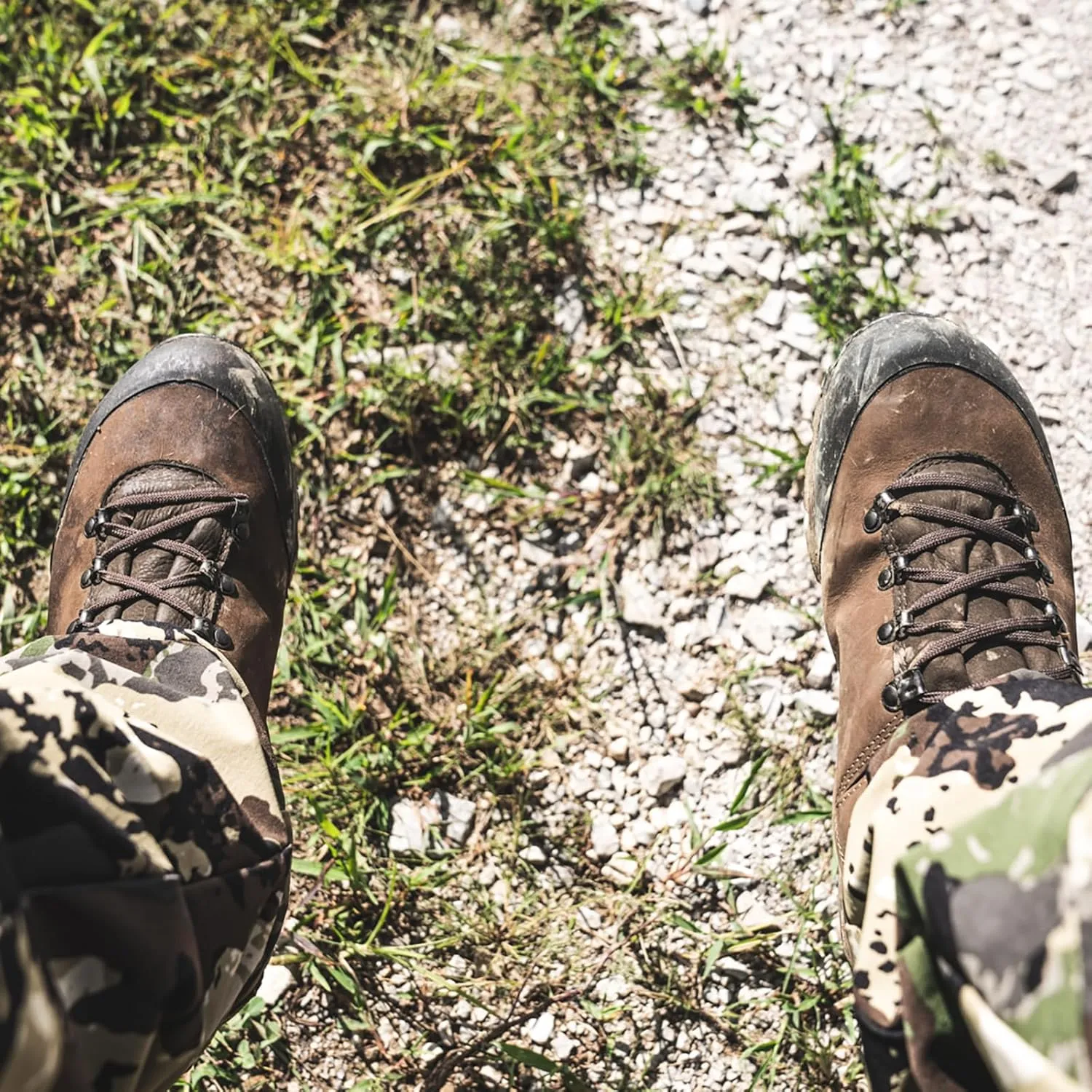 Meindl Men's Comfort-Fit 7-inch Hiker | Gore-Tex Waterproof Hiking Boots | Wide Toe Box