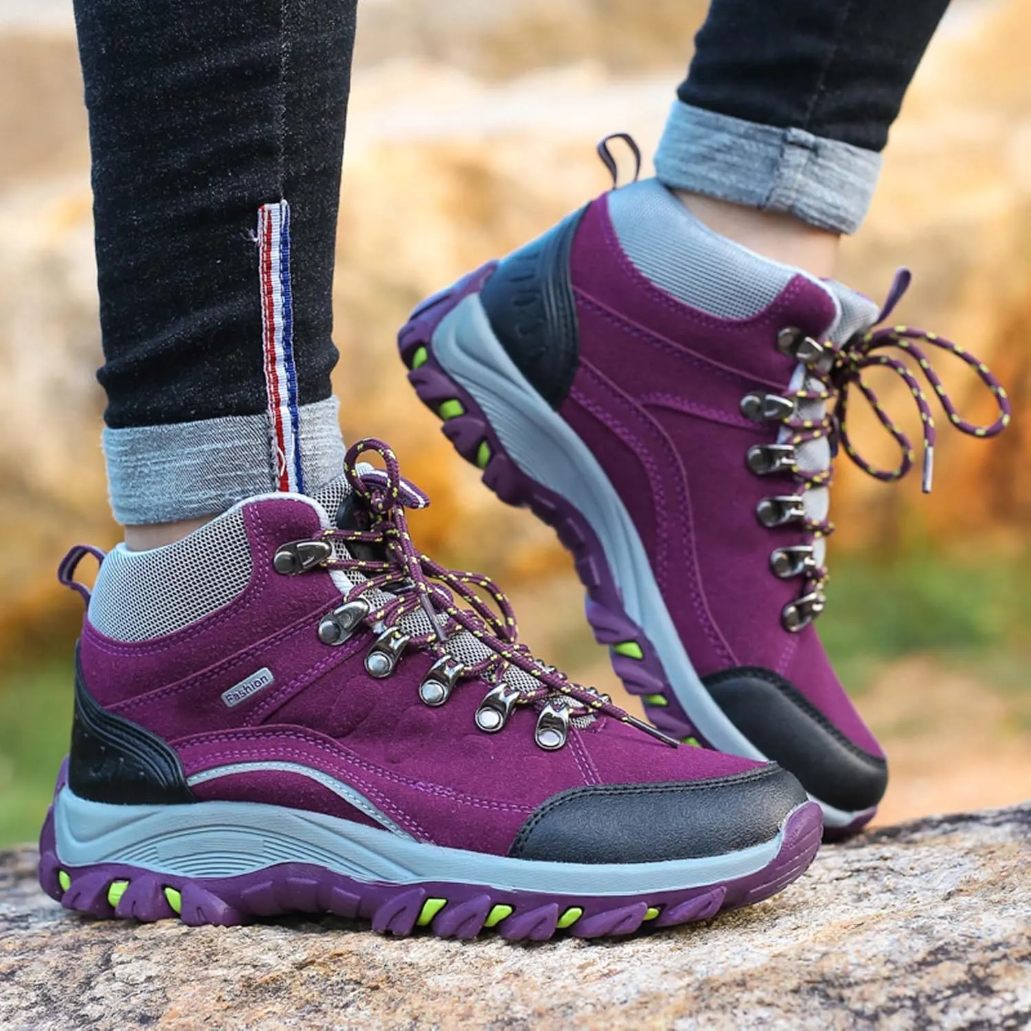 Mens And Womens Anti Slip And Wear Resistant Lace Up Hiking Boots Comfortable And Breathable Walking Boots Rubber Soles Scenic Spots Tourist Boots Couple Park Walking Boots Rock Climbing Boots