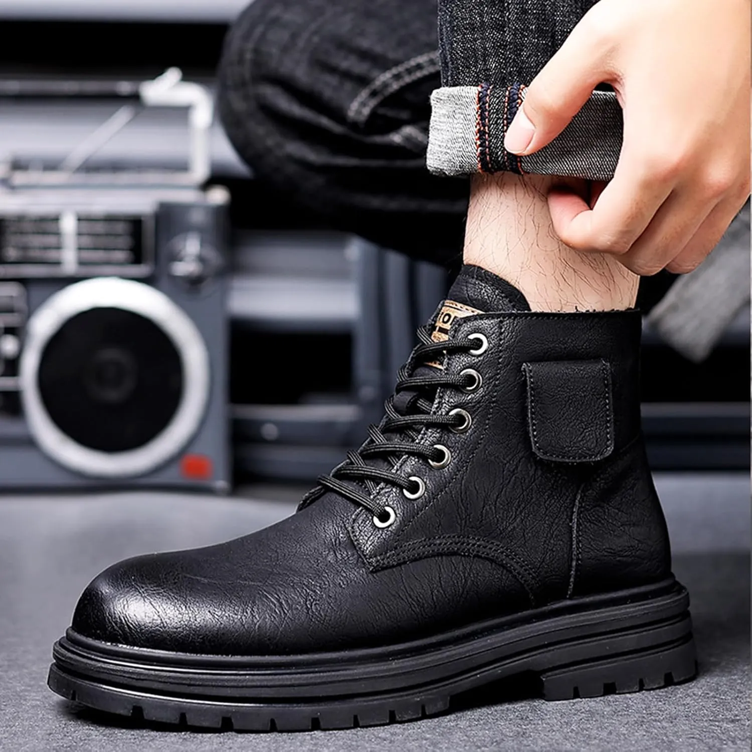 Men's Leather High Top Motorcycle Combat Boots Fashion Casual Winter Fleece-Lined Outdoor Hiking Sneaker Booties Round Toe Lace Up Side Zipper Retro Comfortable Chukka Boots