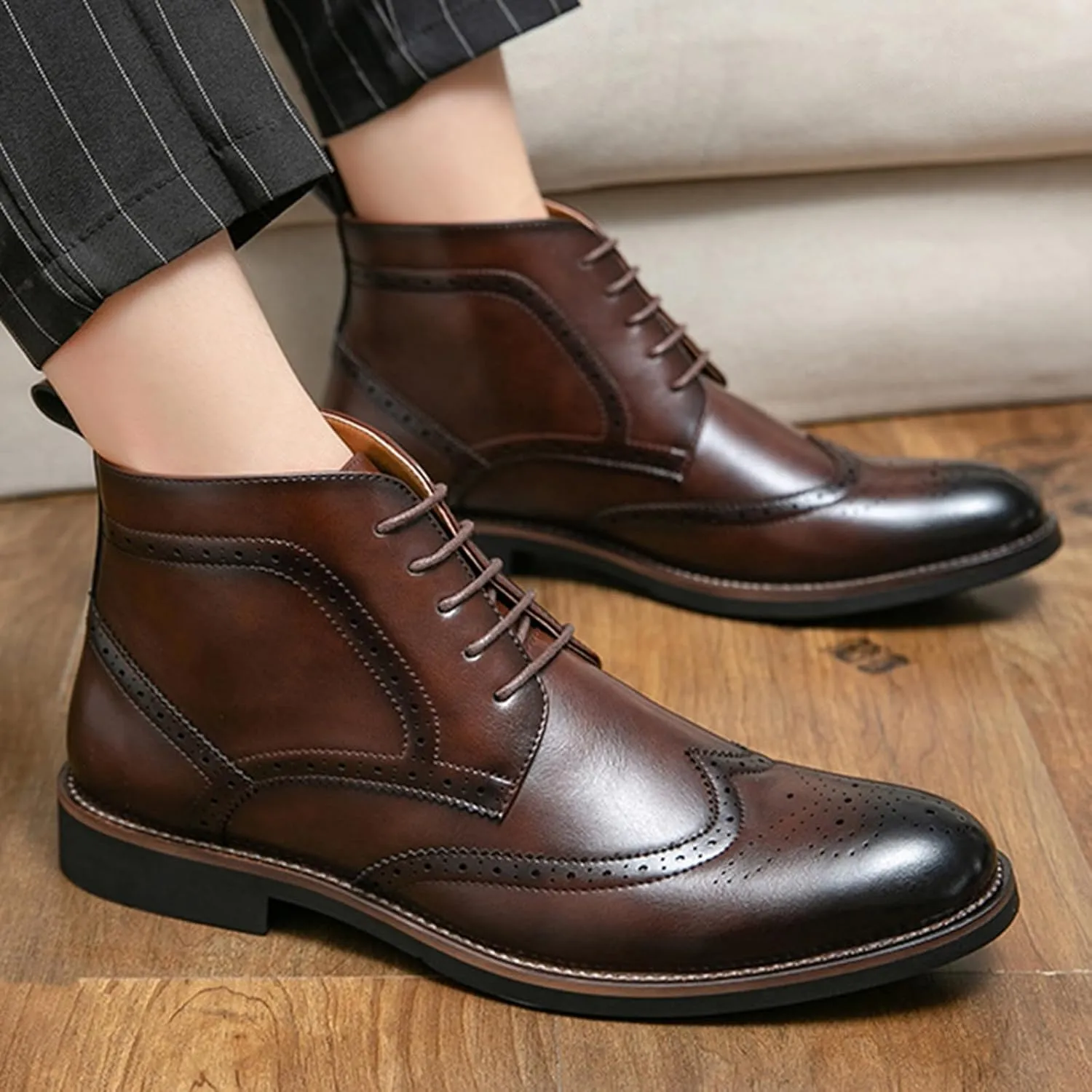 Men's Leather Wingtip Carving Lace Up Chelsea Dress Boots Fashion British Style Pointed Toe Brogue Oxford Boots Casual Business Formal Boots
