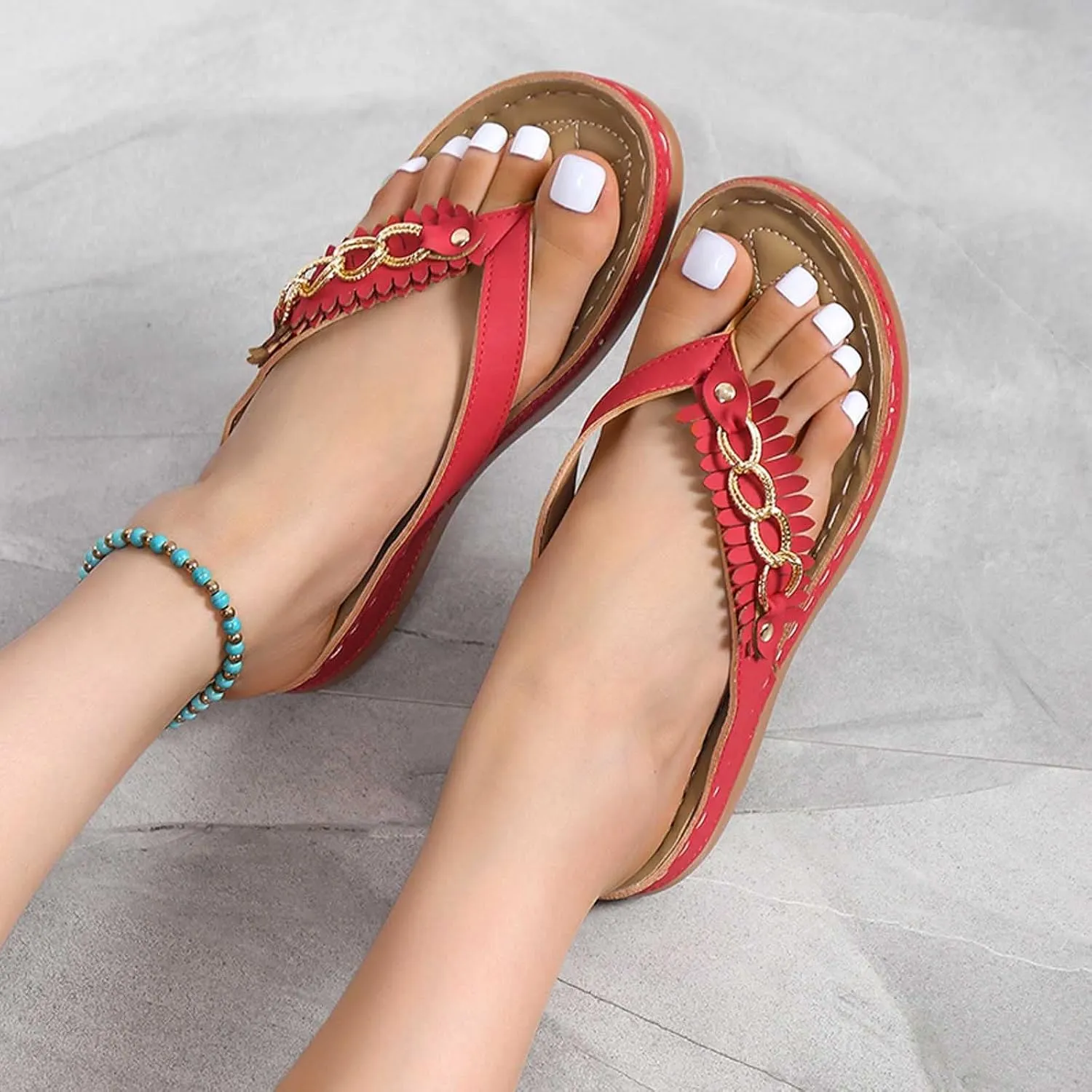 oiangi Comfortable Wedge Sandals for Women Casual Summer Metal Chain Thong Straps Clip Toe Flip Flops Lightweight Slip-on Slippers Beach Shoes Trendy Slides