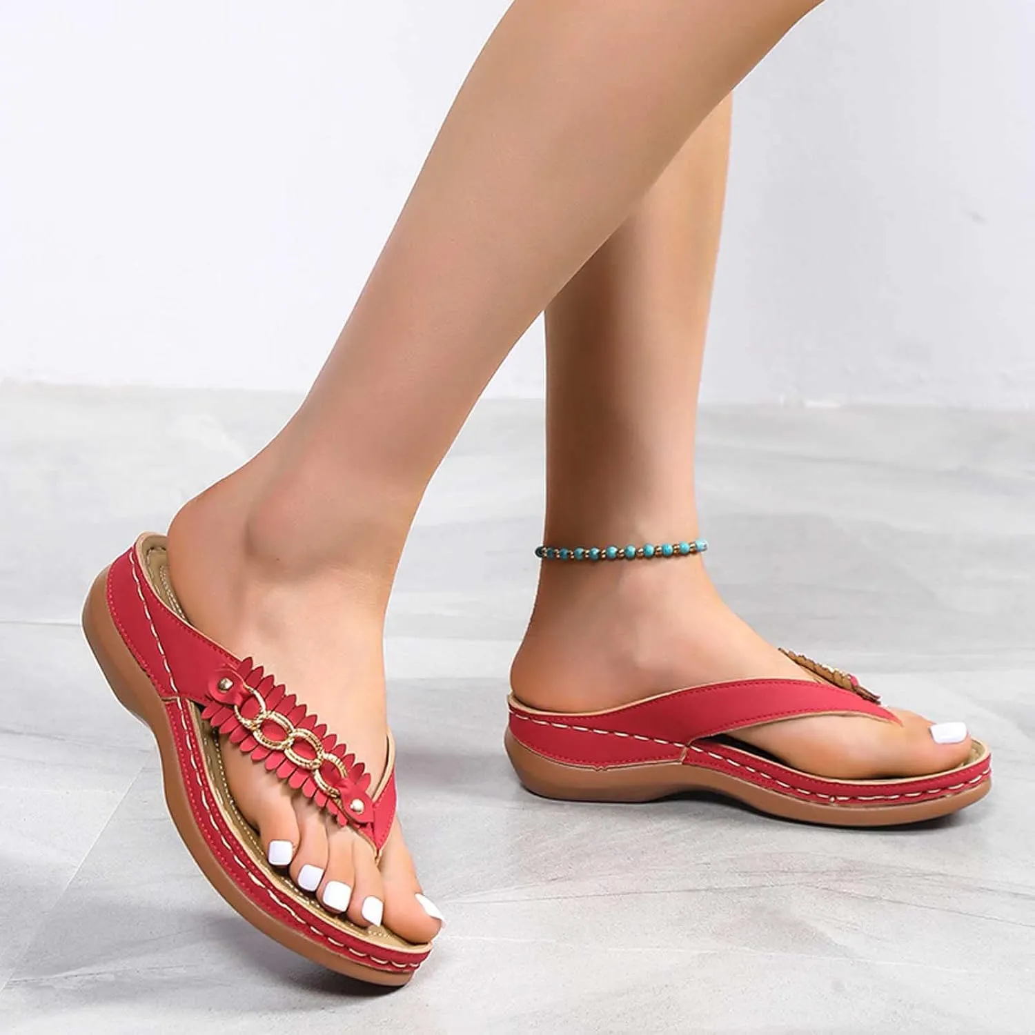 oiangi Comfortable Wedge Sandals for Women Casual Summer Metal Chain Thong Straps Clip Toe Flip Flops Lightweight Slip-on Slippers Beach Shoes Trendy Slides