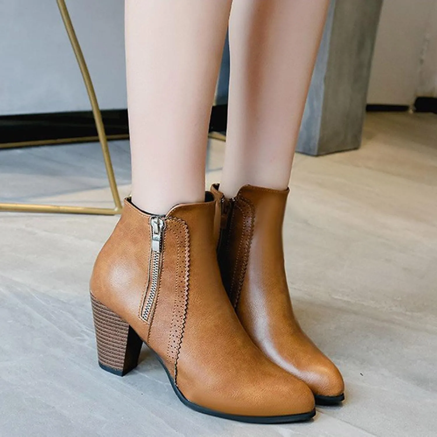 oiangi Womens Boots Fall 2022 Ankle Booties Vintage Slip on Round Toe Side Zipper Chunky Block Mid Heel Booties Solid Casual Comfy Outdoor Ladies Shoes