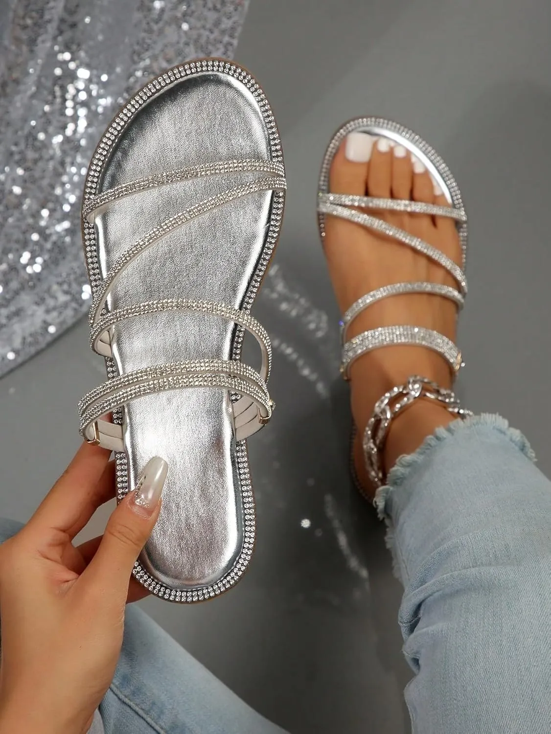 OYOANGLE Women's Rhinestone Strappy Open Toe Slide Sandals Slip on Casual Flat Sandals