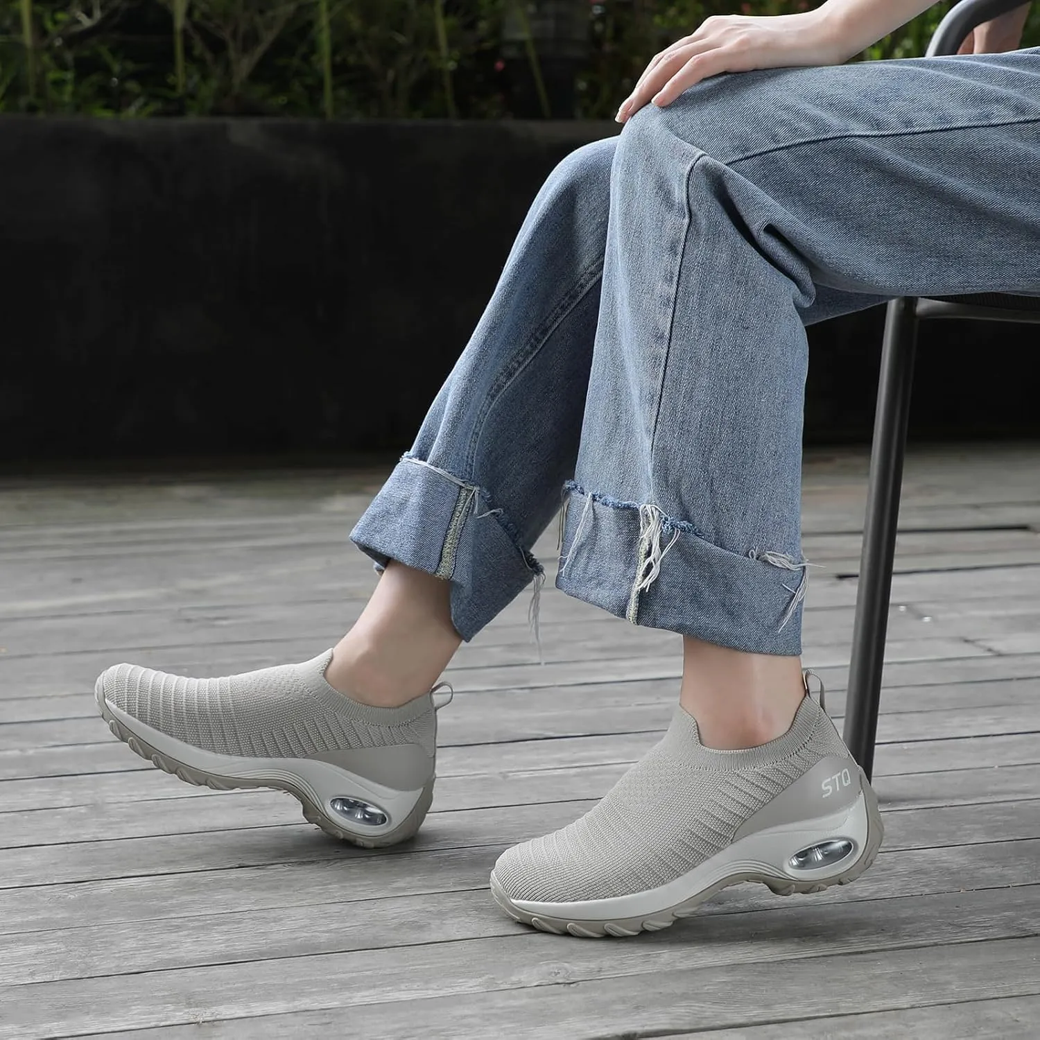 STQ Walking Shoes for Women Non Slip Work Shoes Comfort Slip on Sneakers