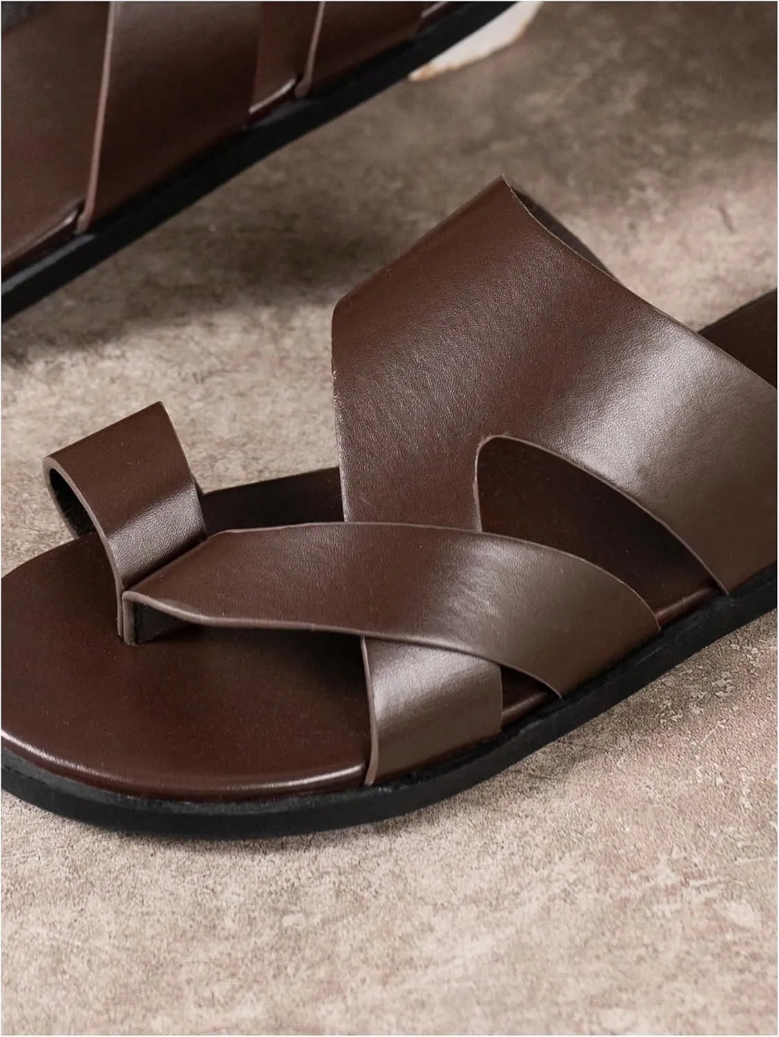 Verdusa Men's Casual Crisscross Leather Flip Flops Thong Sandals