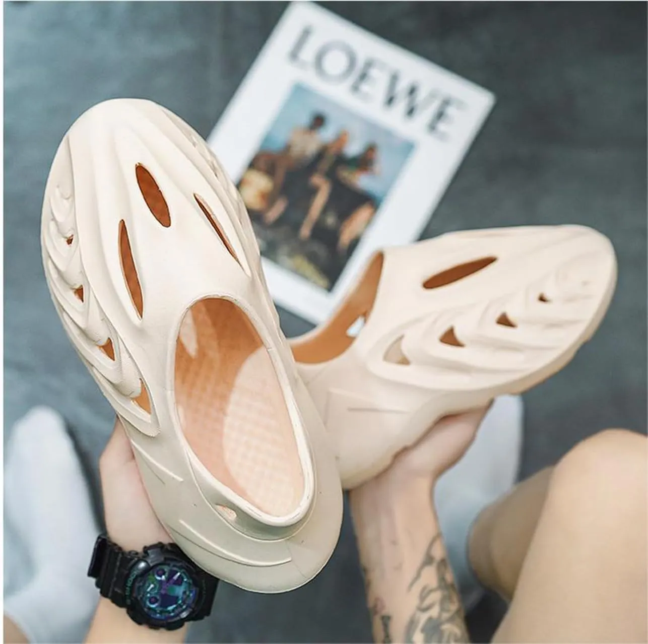 vioxthak Foam Runner Casual Hollow Sports Shoes Closed Toe Cloud Slides Pillow Walking Shoes Running Shoes Foam Runners Sneakers Water Shoes Soft Outdoor Beach Sandals for Women Men