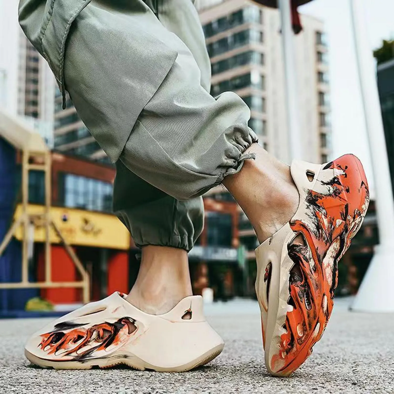 vioxthak Foam Runner Casual Hollow Sports Shoes Closed Toe Cloud Slides Pillow Walking Shoes Running Shoes Foam Runners Sneakers Water Shoes Soft Outdoor Beach Sandals for Women Men