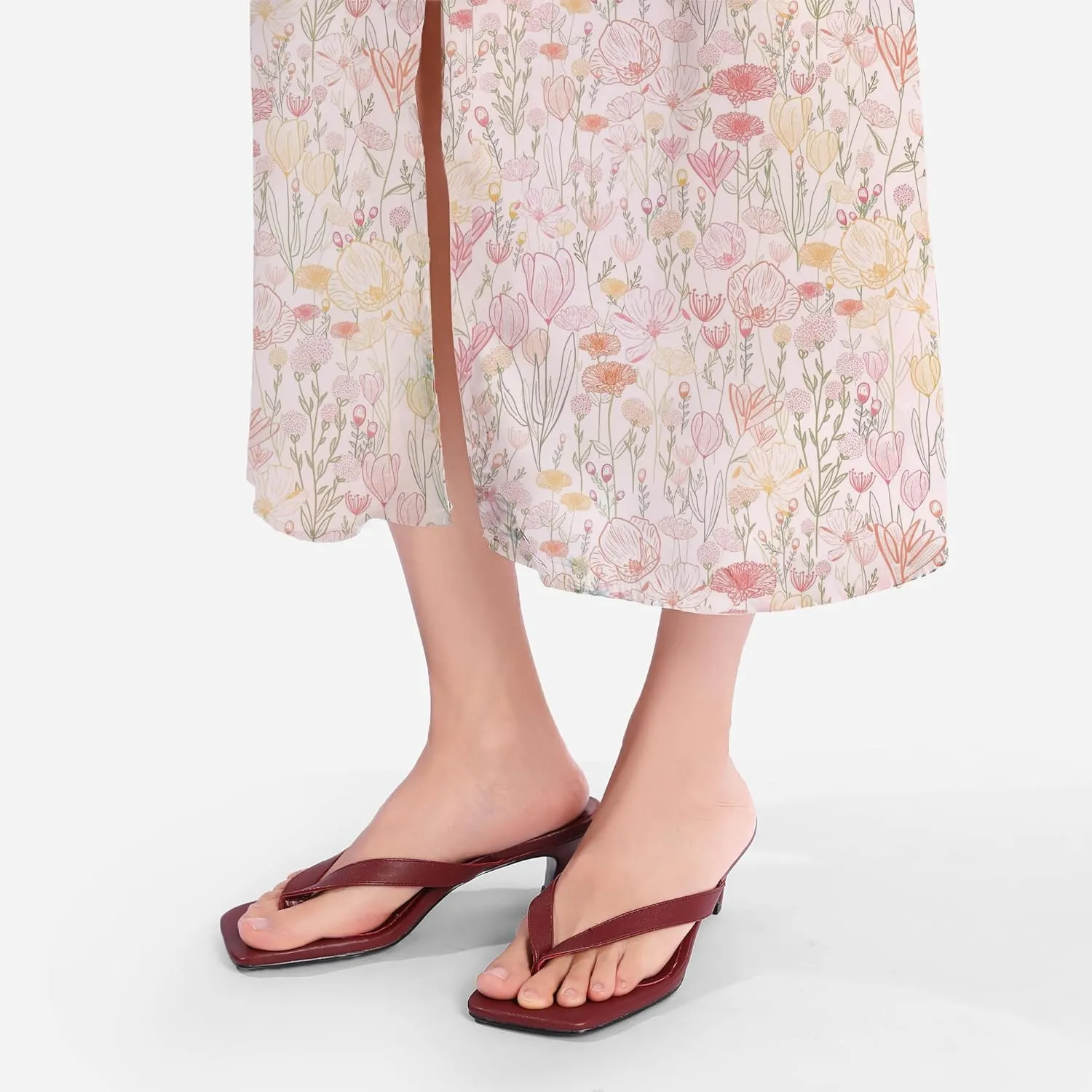 Women Kitten Heel Thong Sandals Square Open Toe Flip Flop Sandals Low Heel Fashion Party Dress Heeled Sandals