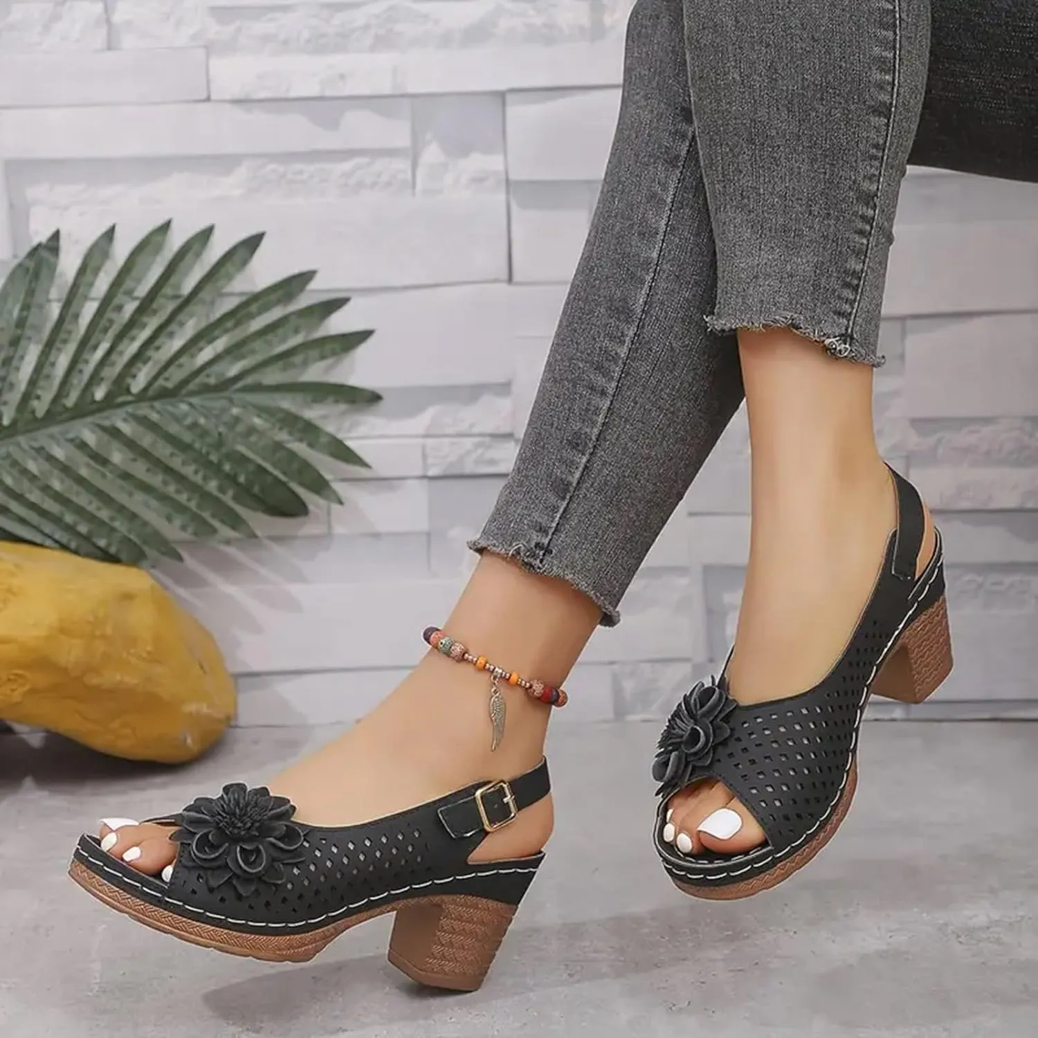 Womens Chunky High Block Heels Sandals 2025 Summer Fish Mouth Flowers Casual Ankle Strap Hollow Out Platform Wedge Open Toe Arch Support Casual Boho Sandal