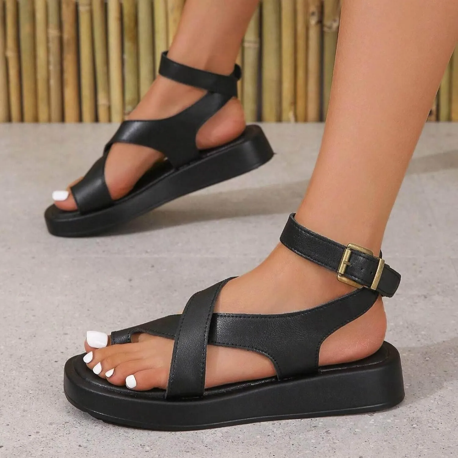 Women's Thick Soled Solid Color Hollow Belt Thong Outer Casual Sandals Born Sandals for Women 8