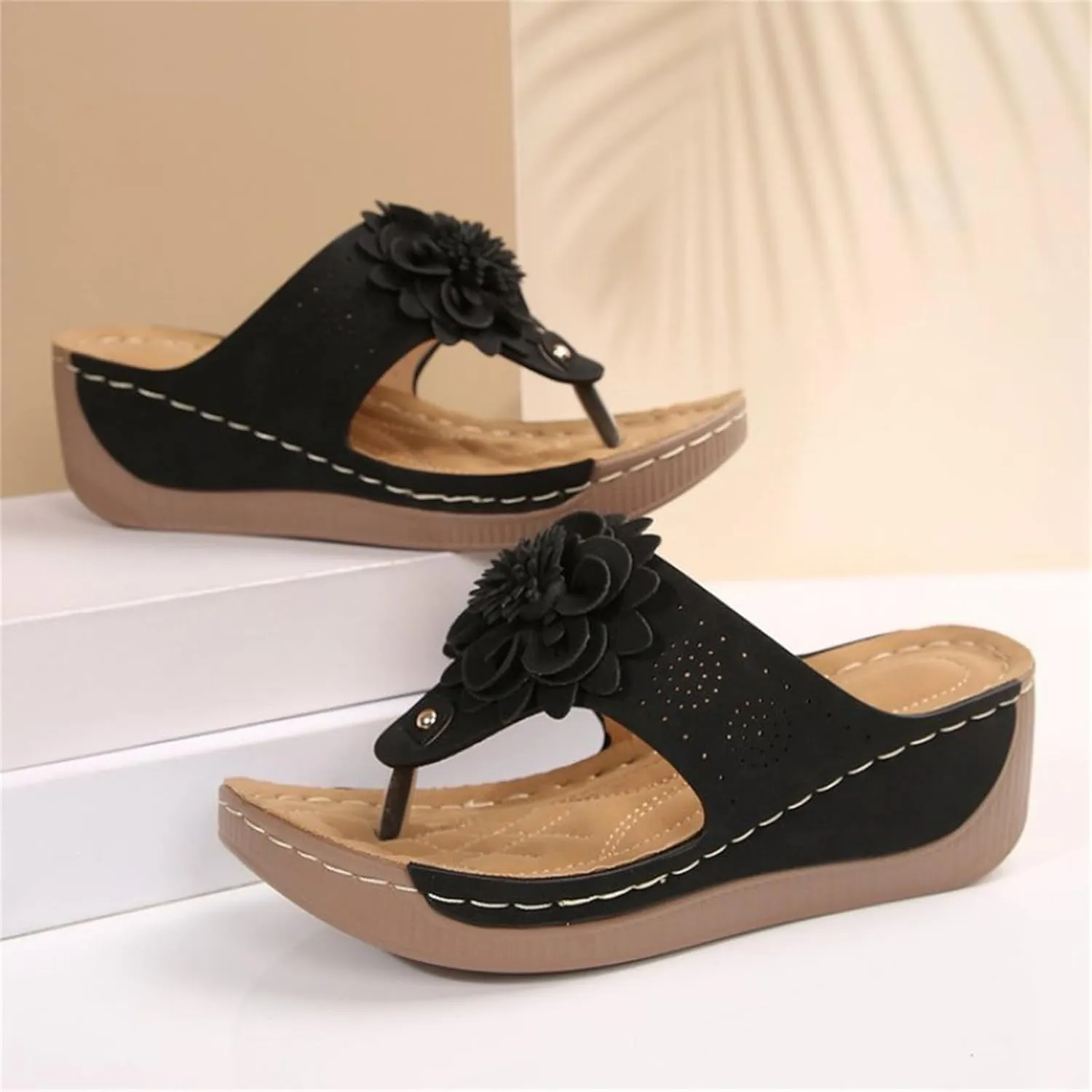 Womens Wedge Sandals Flower Low Heel Orthopedic Platform for Summer Dressy Comfortable Clip Toe Lightweight Slippers Arch Support Casual Slip On Open 2025 Flat Non-Slip Beach Dress Shoes