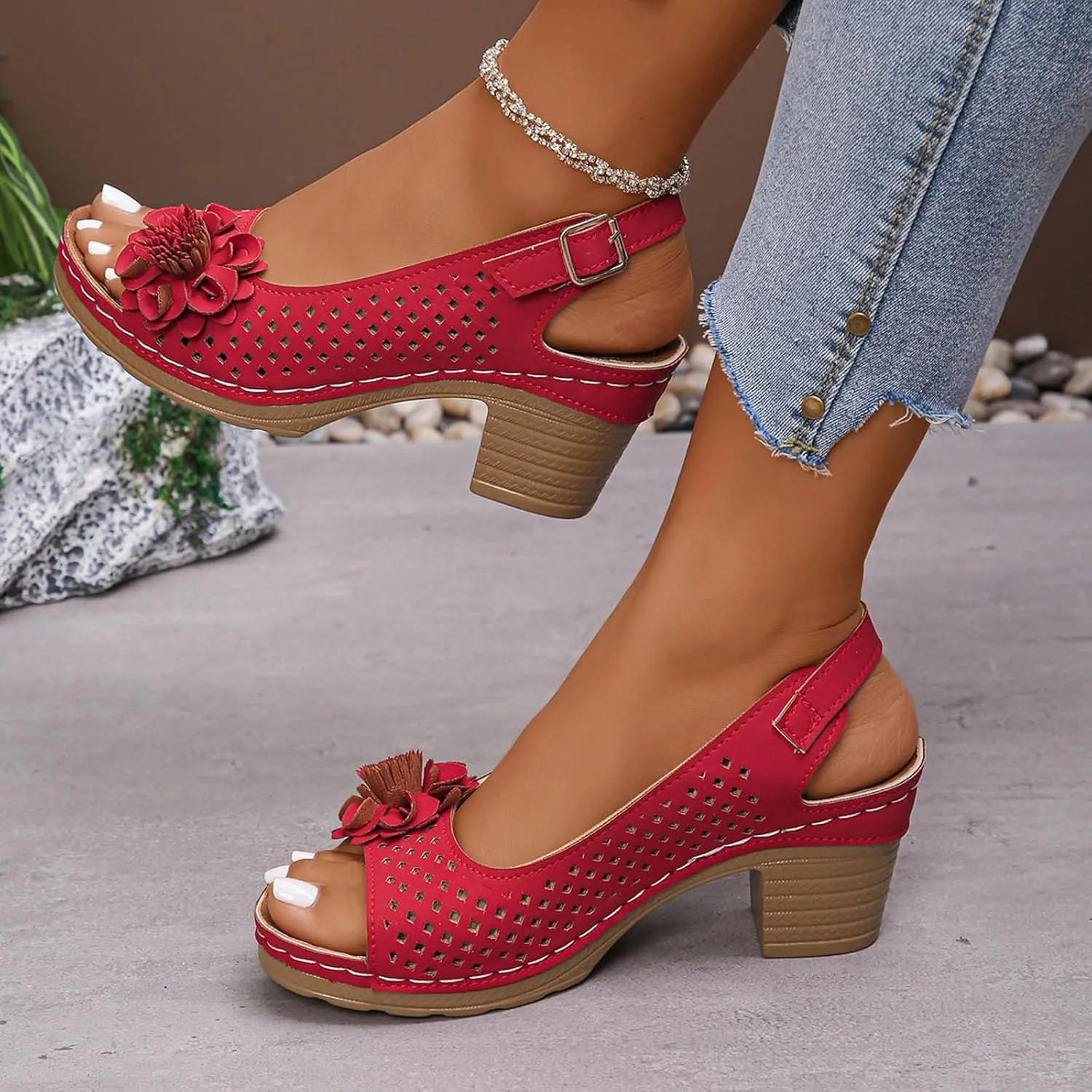 ZSpzx Women's Block Heel Sandals 2025 Comfortable Dressy Ladies Peep Toe Flowers Comfortable Hollow Out Slingback Sandals Chunky Cut-Out Leather Dressy Adjustable Strappy Shoes for Daily Wear